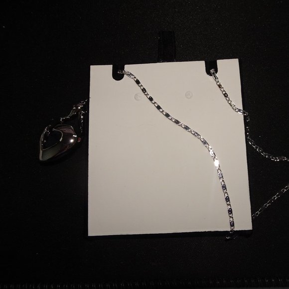 Platoh Swarovski Crystal Blue Heart Necklace - Picture 6 of 8